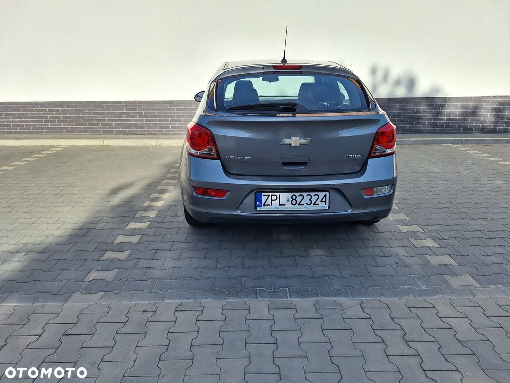Chevrolet Cruze 1.8 LT+ - 7