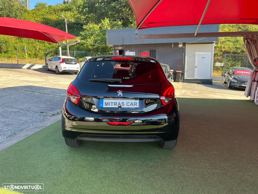 Peugeot 208 1.2 PureTech Active - 4