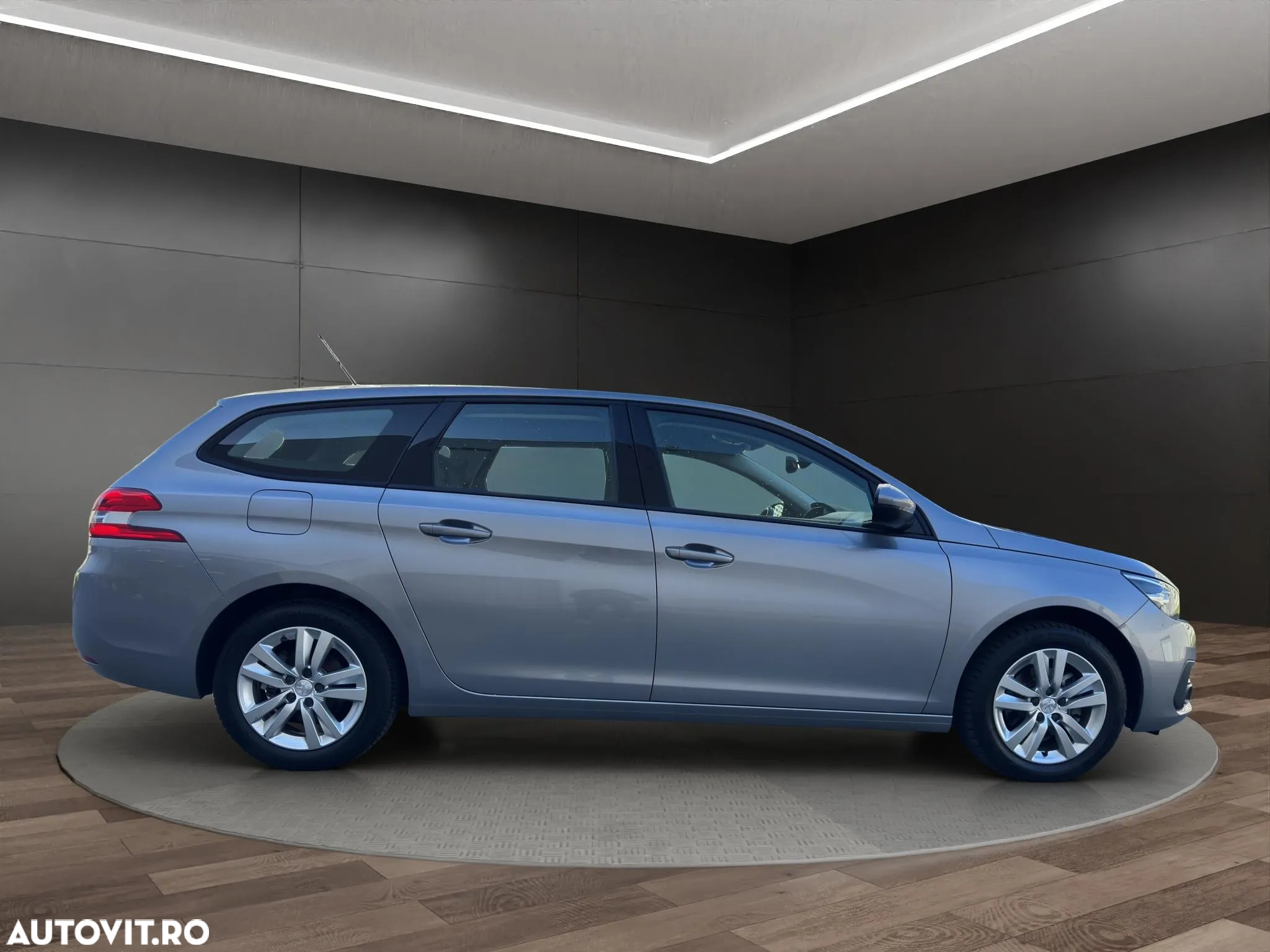 Peugeot 308 1.2 L PureTech Turbo S&S Active - 14
