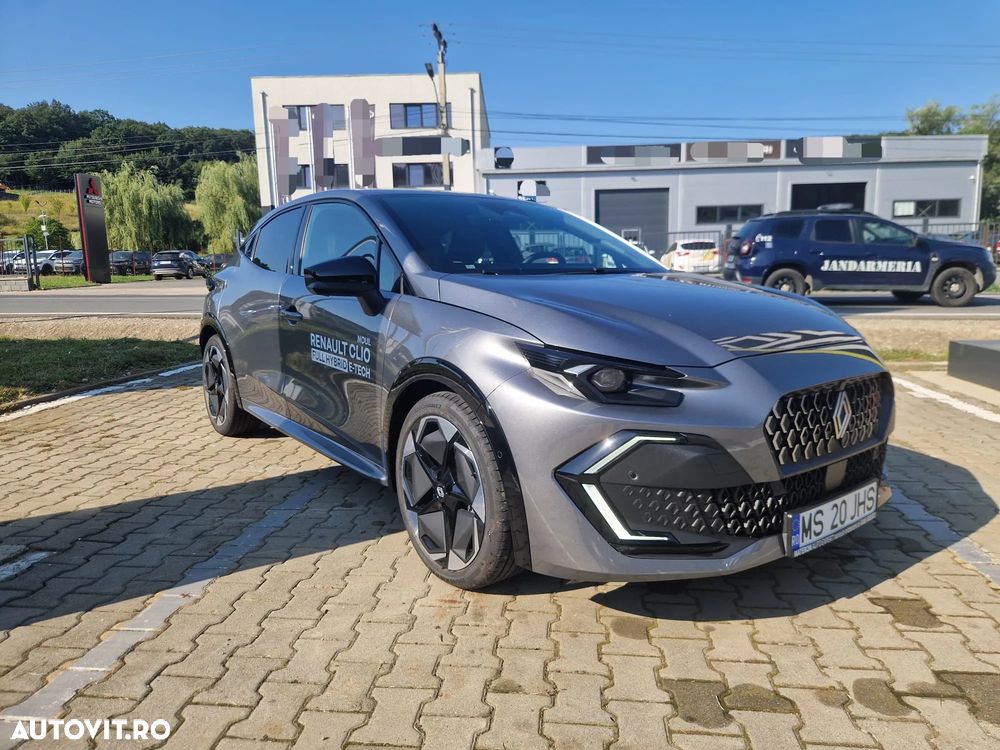 Renault Clio VI E-Tech 160 HEV Techno - 4