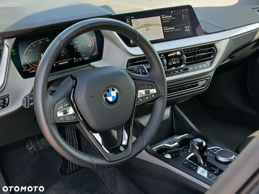 BMW Seria 1 - 17