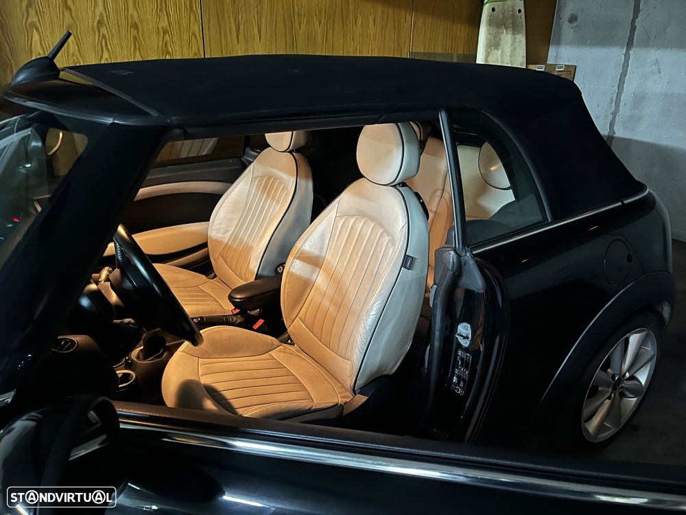 MINI Cabrio Cooper D - 11