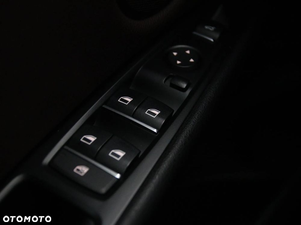 BMW X5 xDrive30d - 26