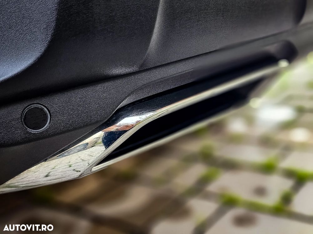 Peugeot 3008 PHEV 300 EAT8 4X4 GT - 34