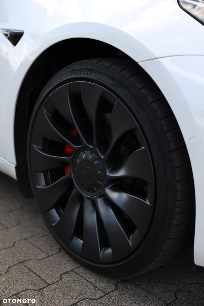 Tesla Model 3 - 19