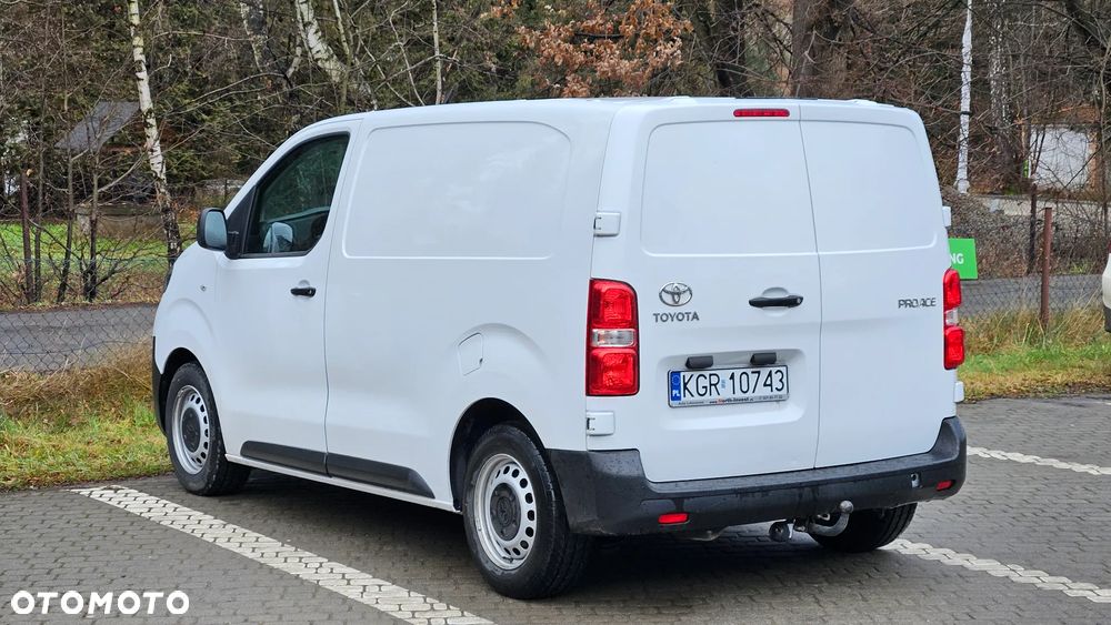 Toyota ProAce Kombi D-4D Compact 2,6t - 4