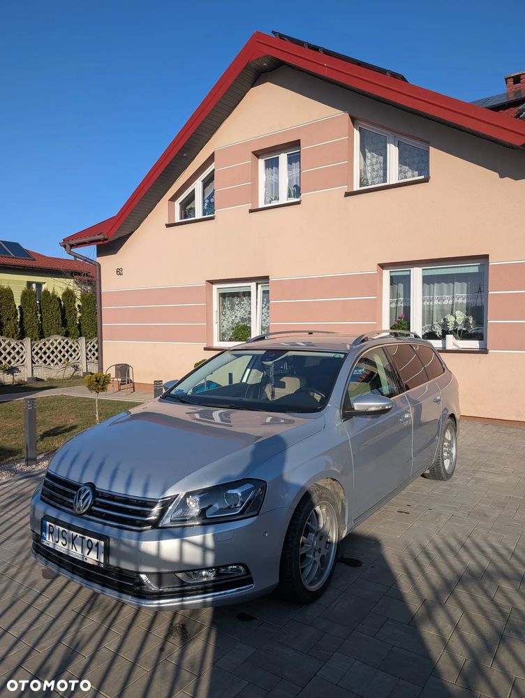 Volkswagen Passat 2.0 TDI Highline DSG - 8