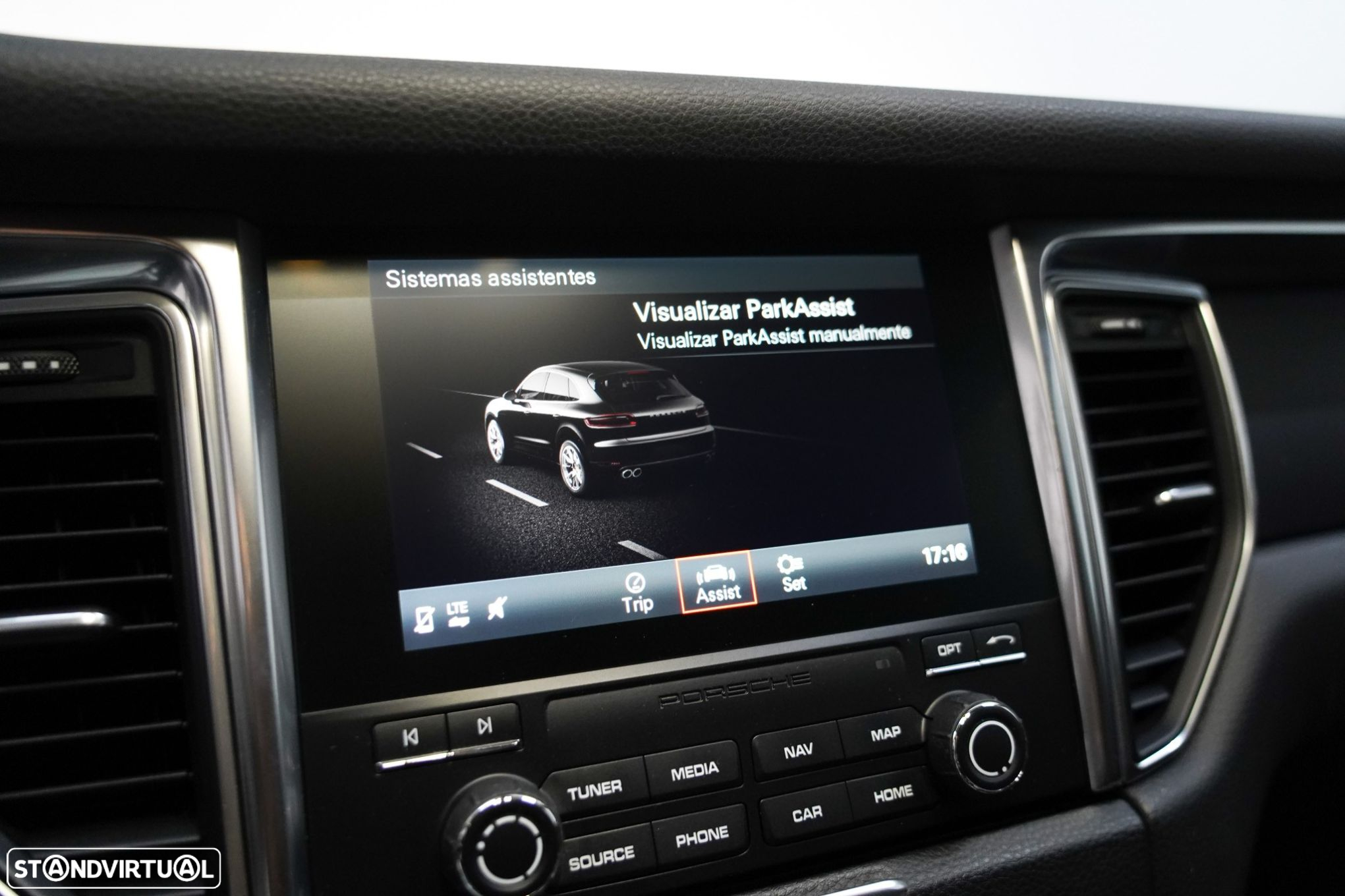 Porsche Macan Standard - 13