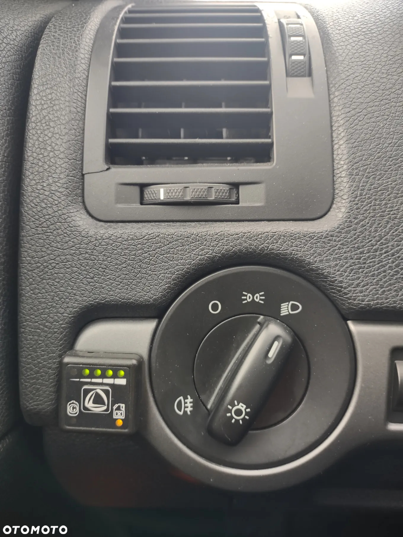 Skoda Octavia 1.6 - 18