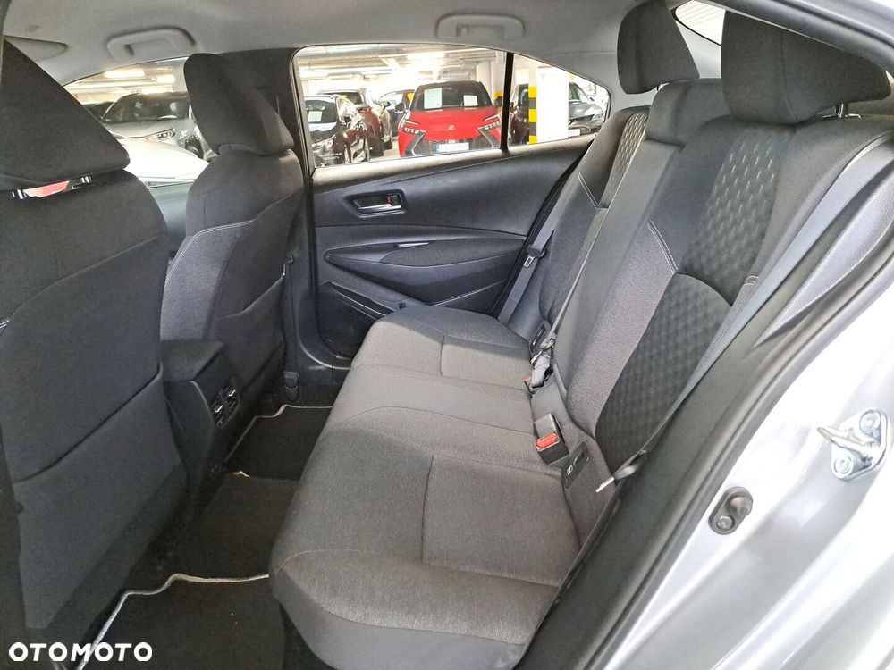 Toyota Corolla 1.8 Hybrid Comfort - 12