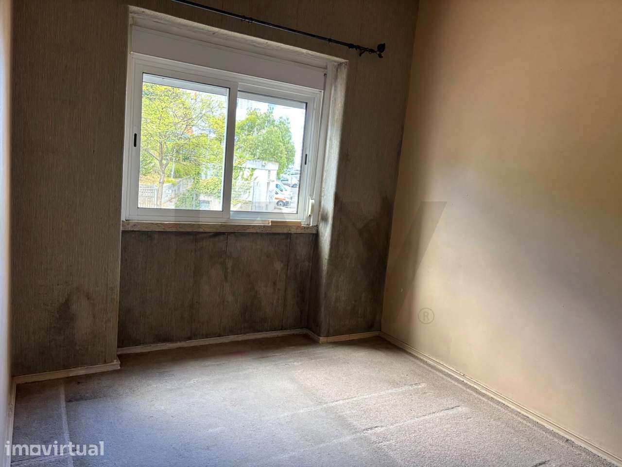 Apartamento T2 – R. General Alves Roçadas, Damaia, Amadora - Grande imagem: 5/7