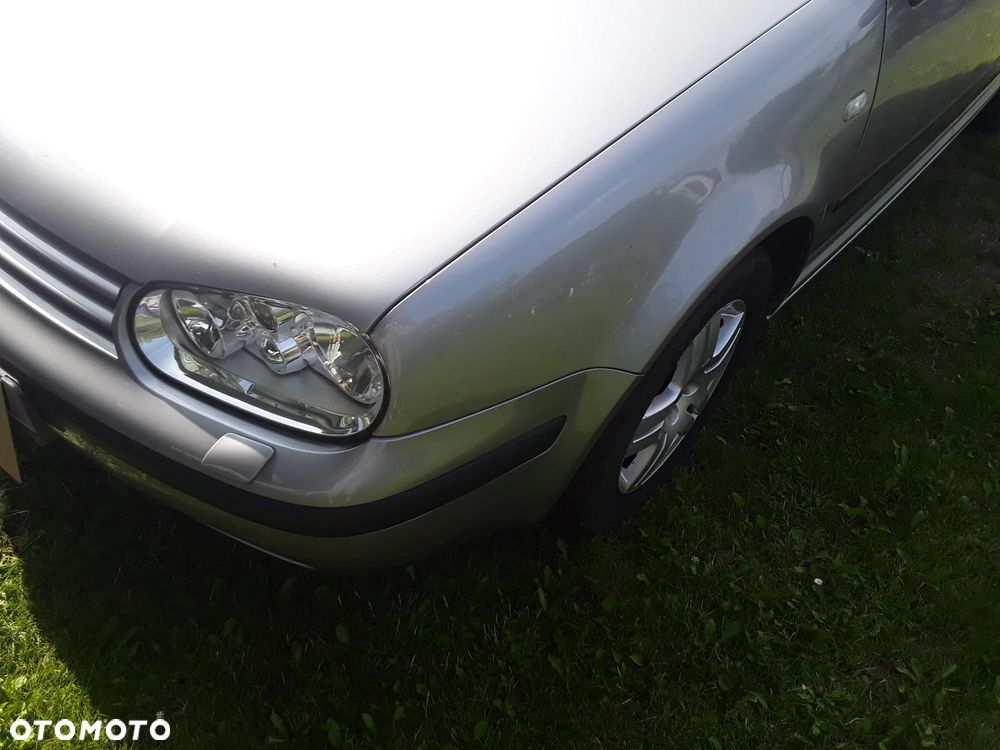 Volkswagen Golf - 10