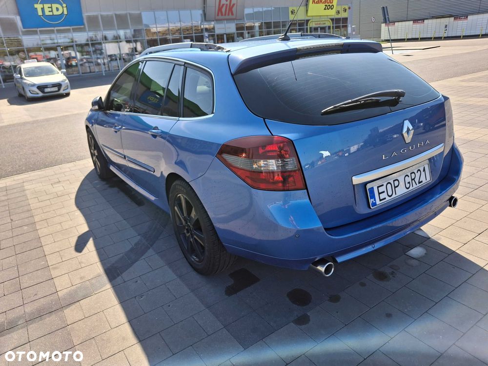Renault Laguna - 1