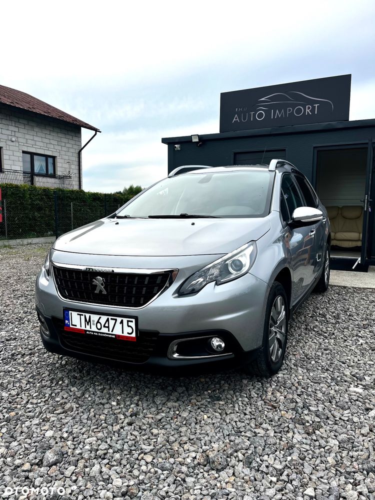 Peugeot 2008 1.2 Pure Tech Style - 17