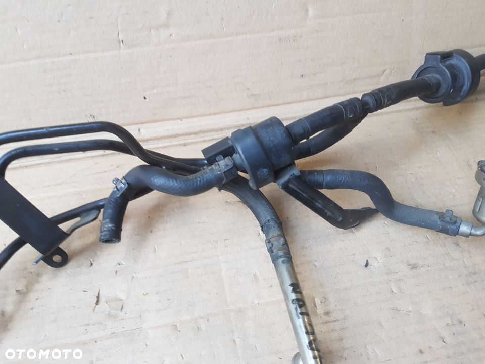 VW Phaeton listwa wtryskowa magistrala paliwa elektrozawory paliowe BAN 6.0 W12 - 4