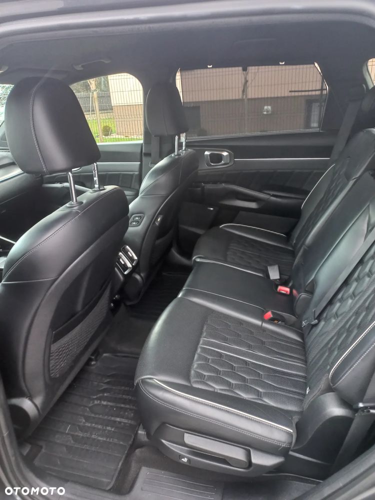 Kia Sorento 2.2 CRDi Prestige Line 4WD DCT 7os - 6