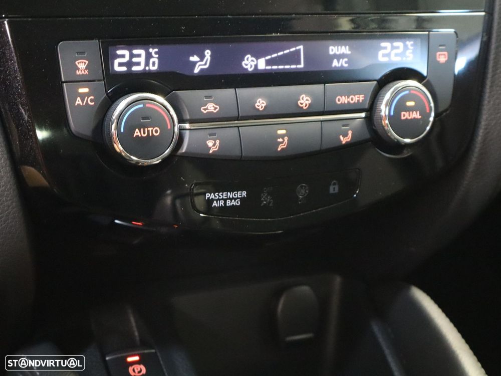 Nissan Qashqai 1.5 dCi Acenta DCT - 15