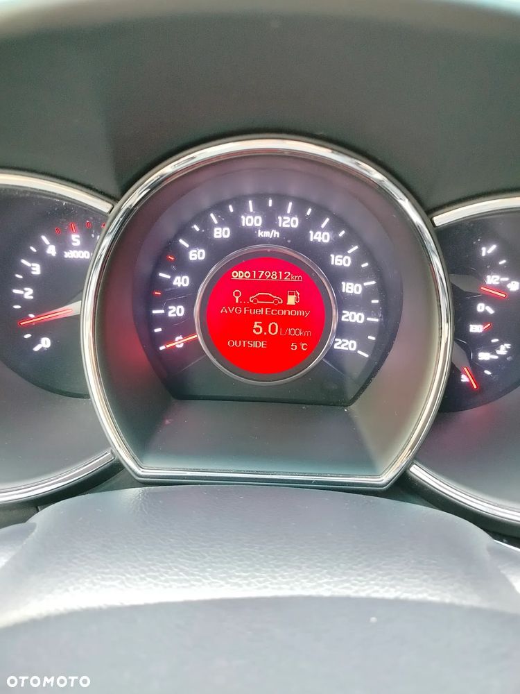 Kia Rio 1.1 CRDI Attract - 17