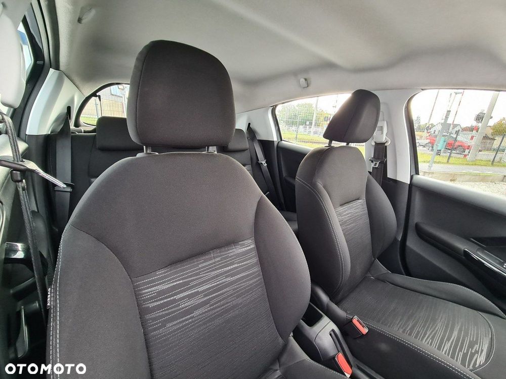 Peugeot 208 1.4 HDi Active - 23