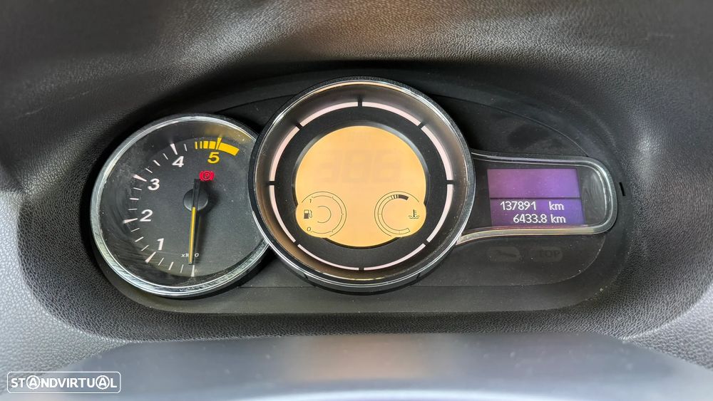 Renault Mégane 1.5 dCi Dynamique - 7