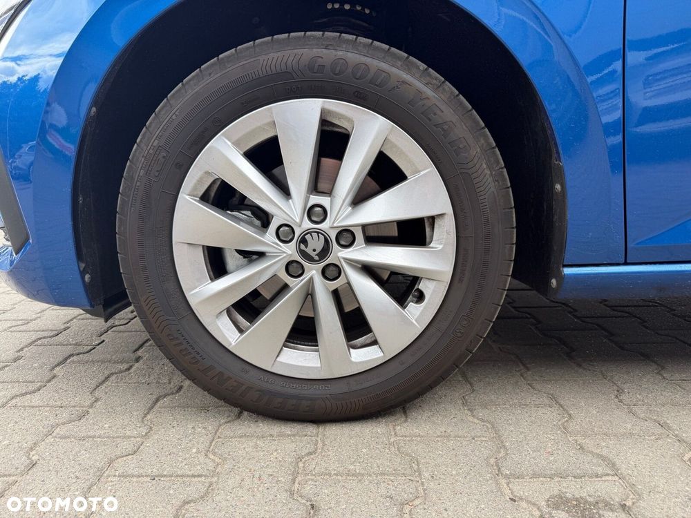 Skoda Scala 1.0 TSI Drive DSG - 24