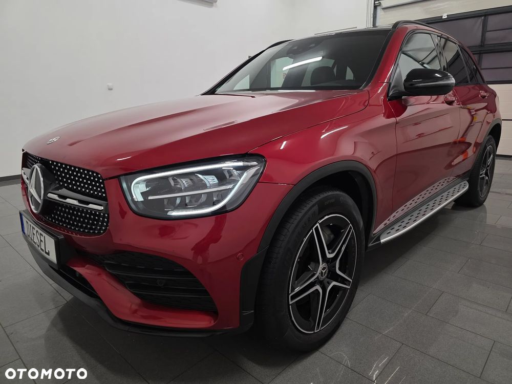 Mercedes-Benz GLC 300 de 4Matic 9G-TRONIC AMG Line Plus - 2