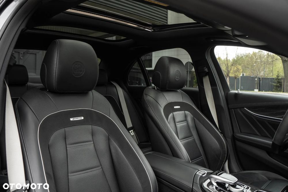 Mercedes-Benz Klasa E AMG 63 S 4Matic+ 9G-TRONIC - 19
