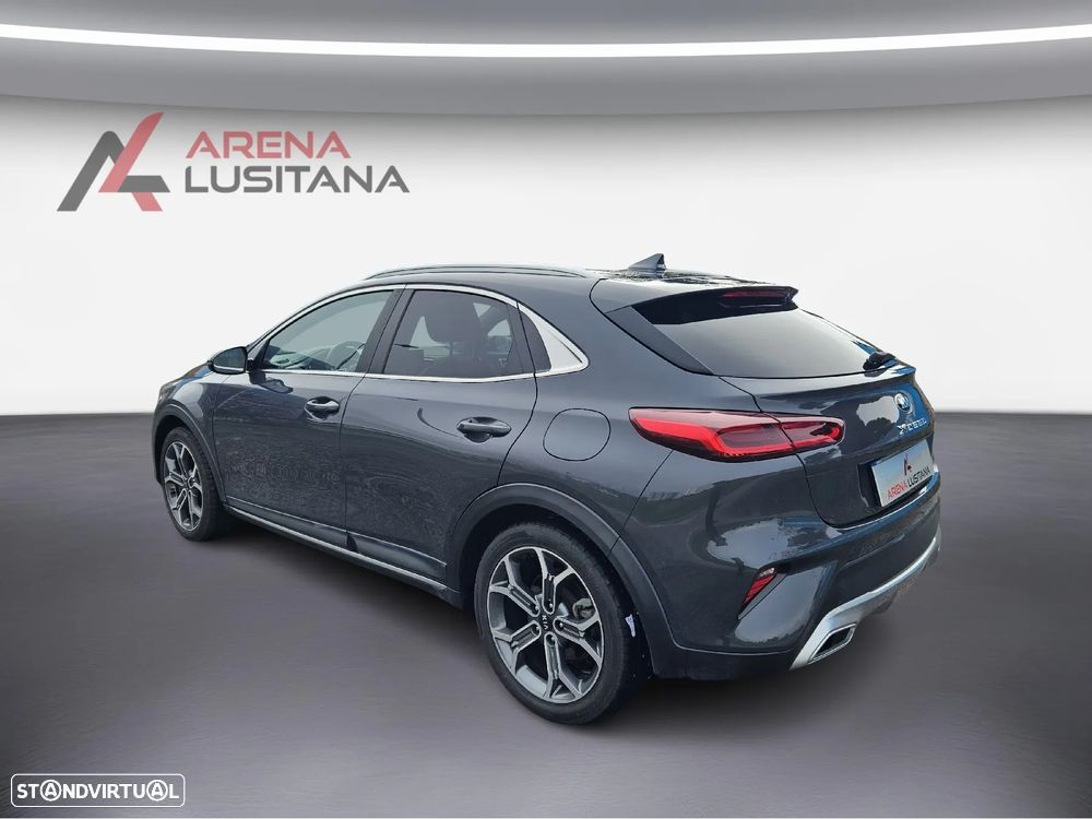 Kia XCeed 1.6 CRDi MHEV Tech - 7