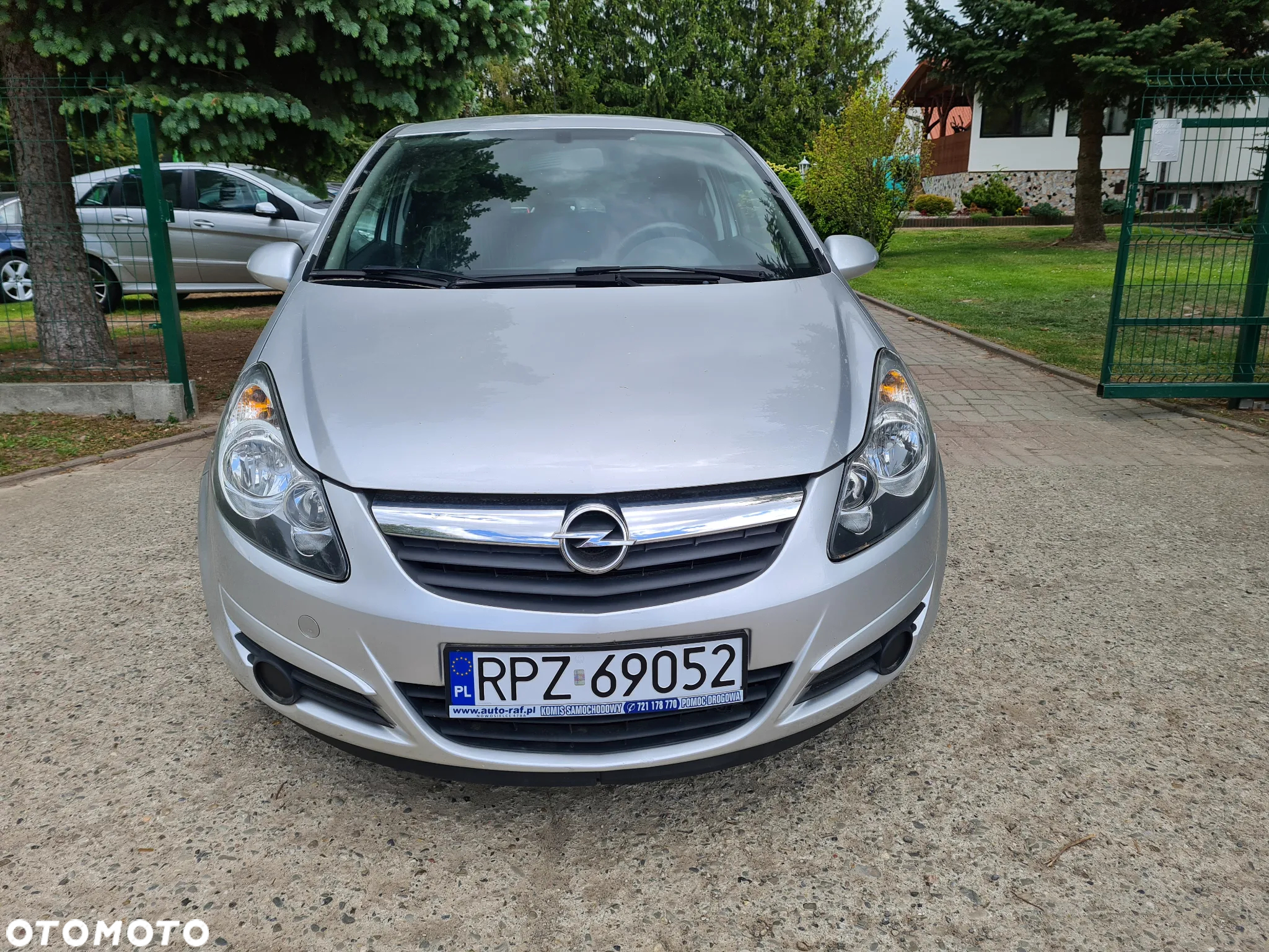 Opel Corsa - 3