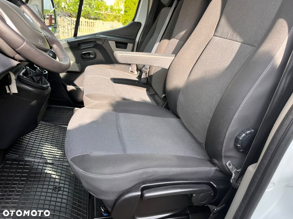Renault Master - 26
