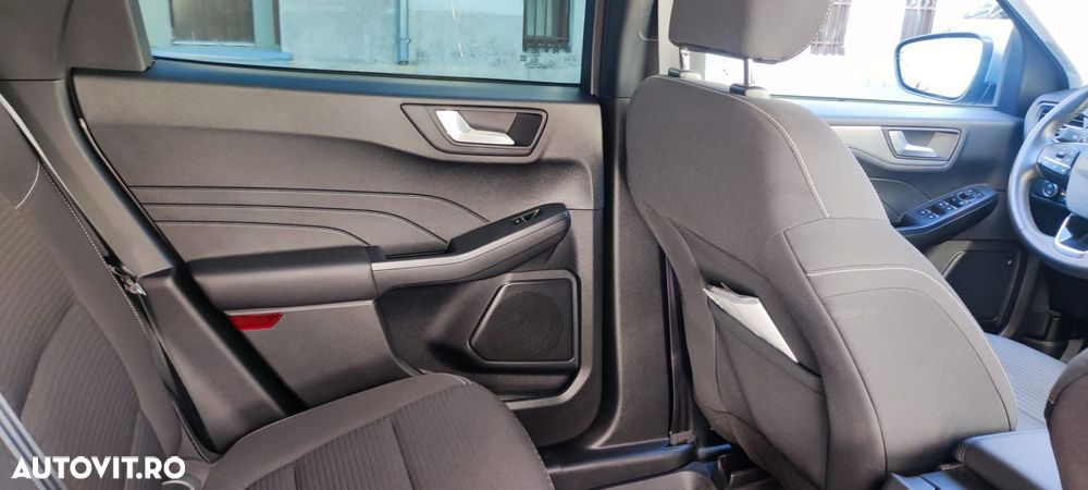 Ford Kuga 2.5 Duratec FHEV FWD Titanium - 22