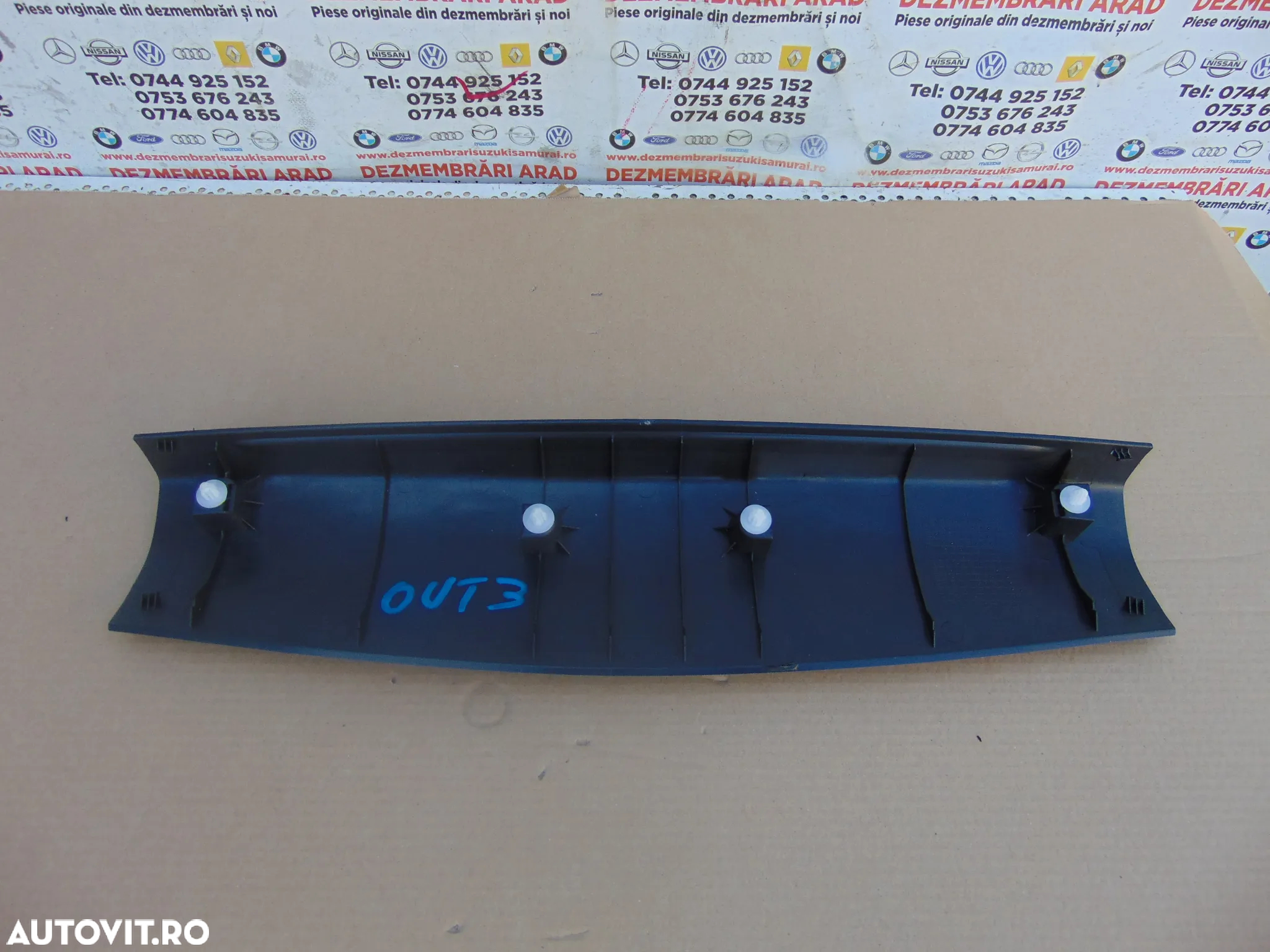 Ornament deschidere haion Mitsubishi Outlander 3 facelift 2016-2021 trim cod 7224a154 - 2