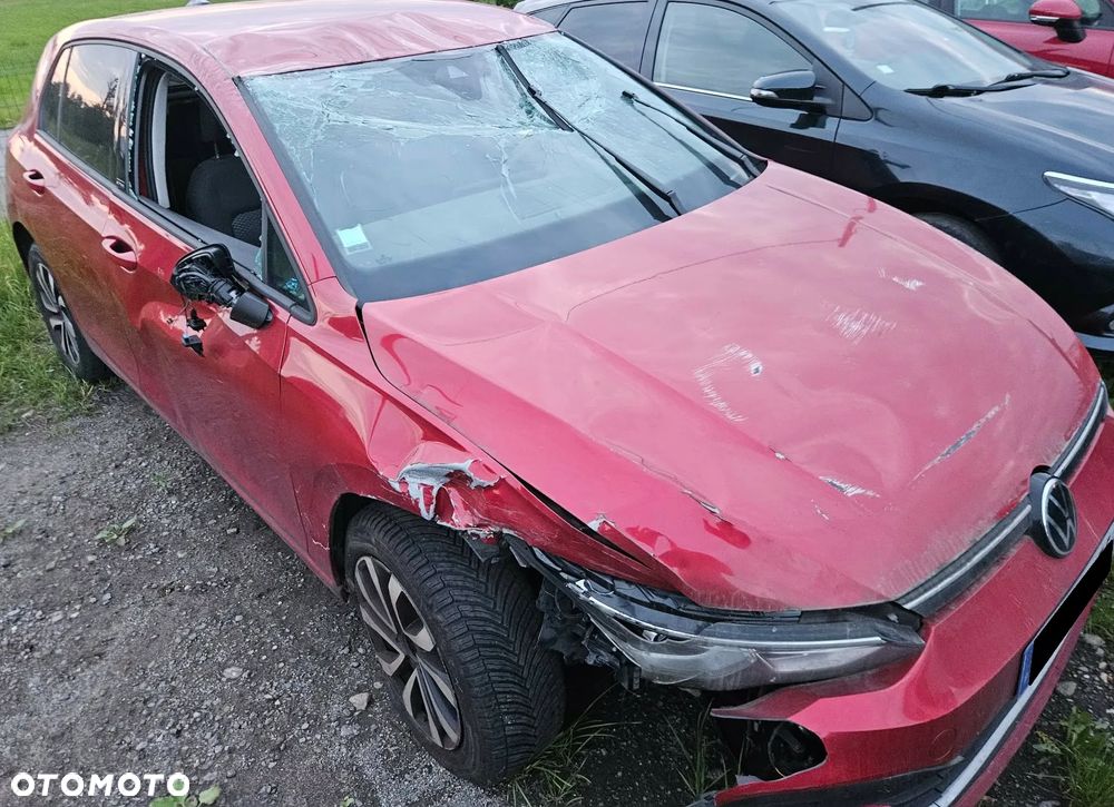 Volkswagen Golf 1.0 eTSI OPF DSG Life - 5