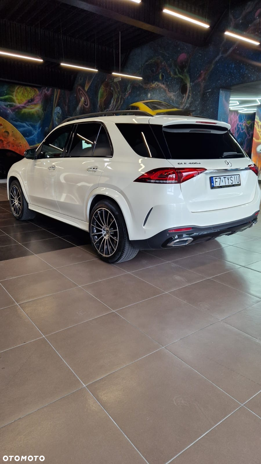 Mercedes-Benz GLE 400 d 4Matic 9G-TRONIC AMG Line - 18