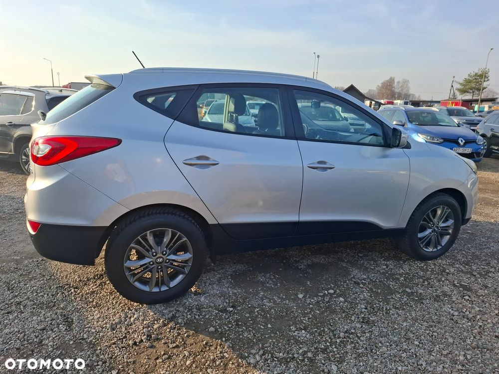 Hyundai ix35 blue 1.6 2WD Finale Silver - 10