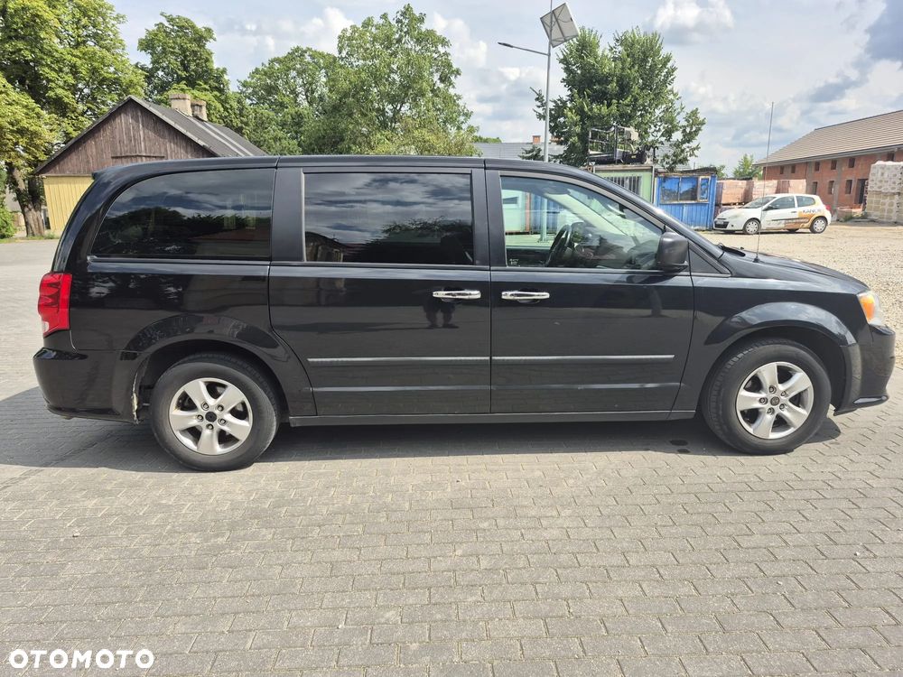 Dodge Grand Caravan 3.6 Express - 8