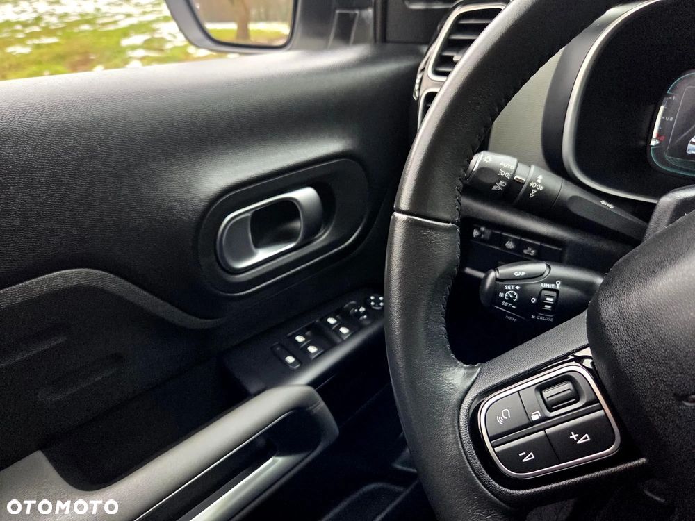 Citroën C5 Aircross 1.2 PureTech Live - 33