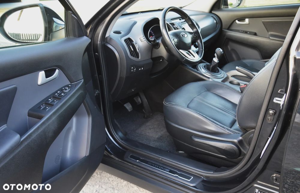 Kia Sportage - 16