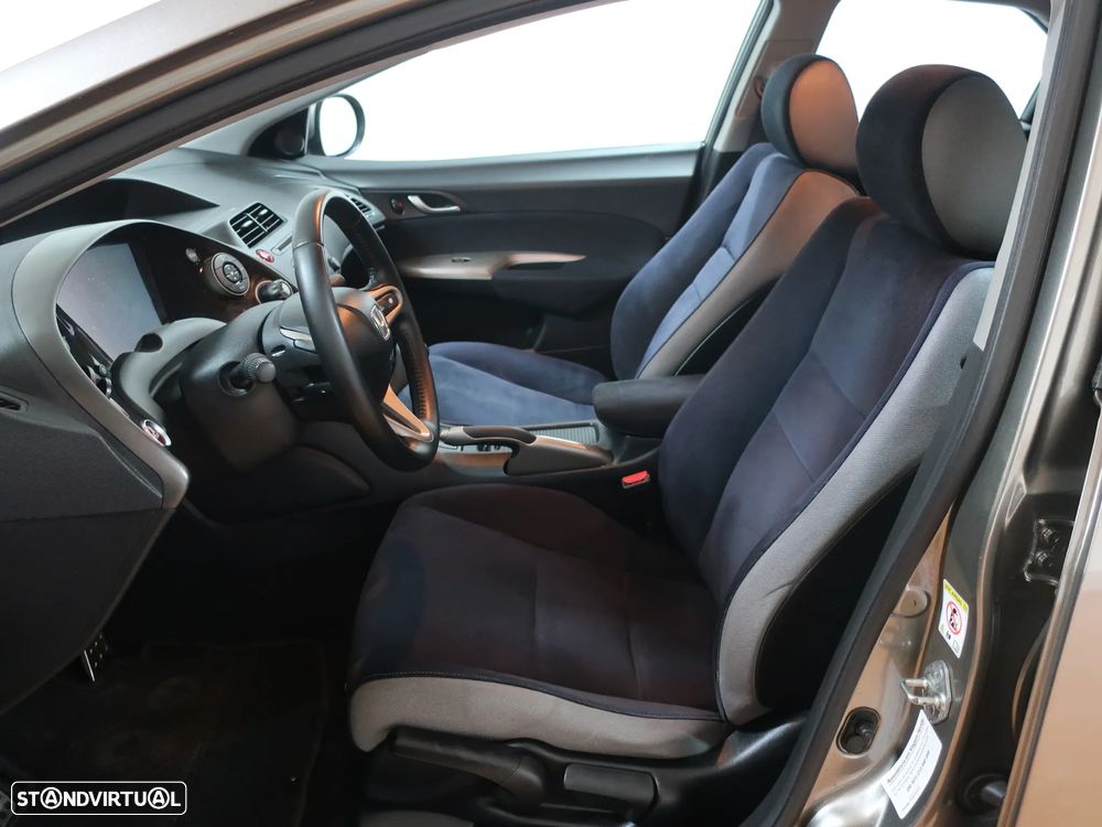 Honda Civic 1.4 Sport - 11