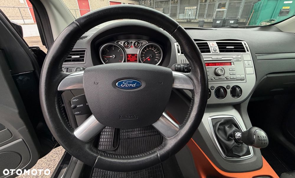 Ford Kuga 2.0 TDCi 4x4 Titanium - 7