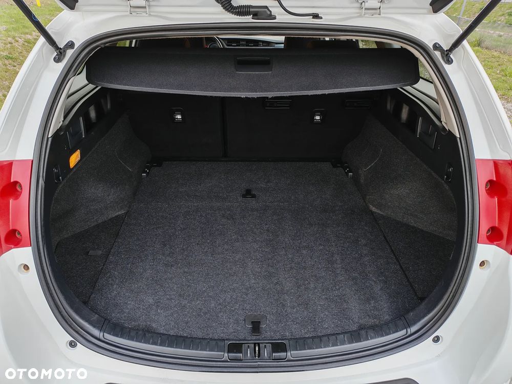 Toyota Auris - 32