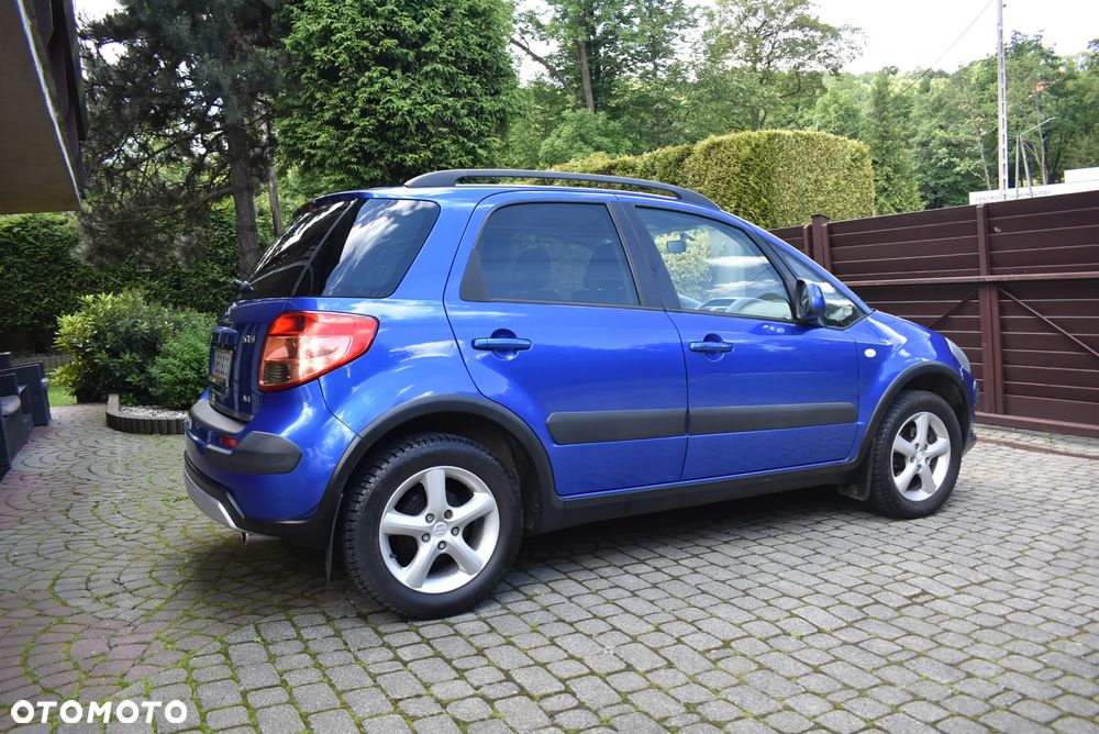 Suzuki SX4 1.6 VVT 4x4 Club - 3