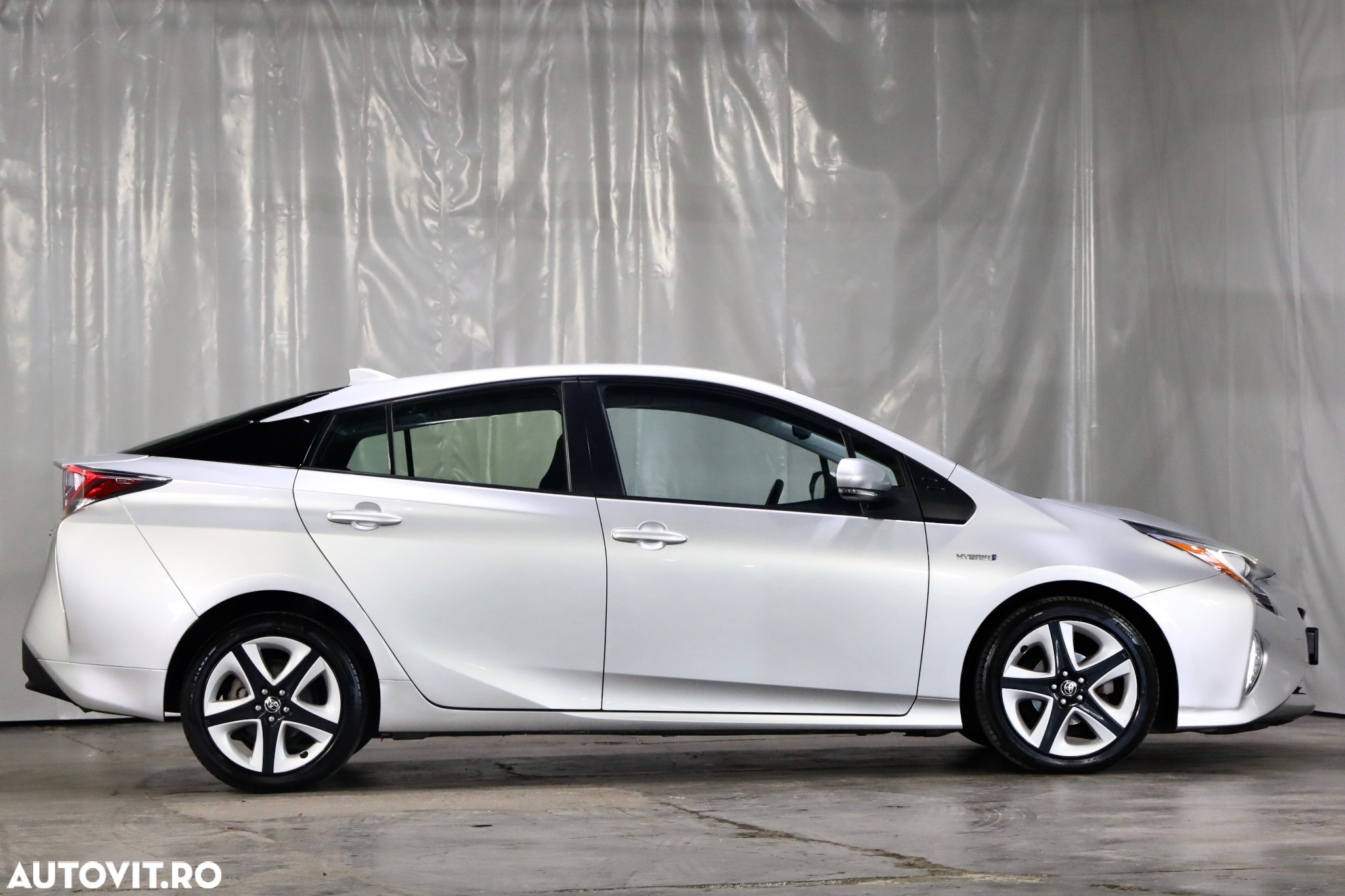 Toyota Prius 1.8 Dual VVT-i Sol - 39