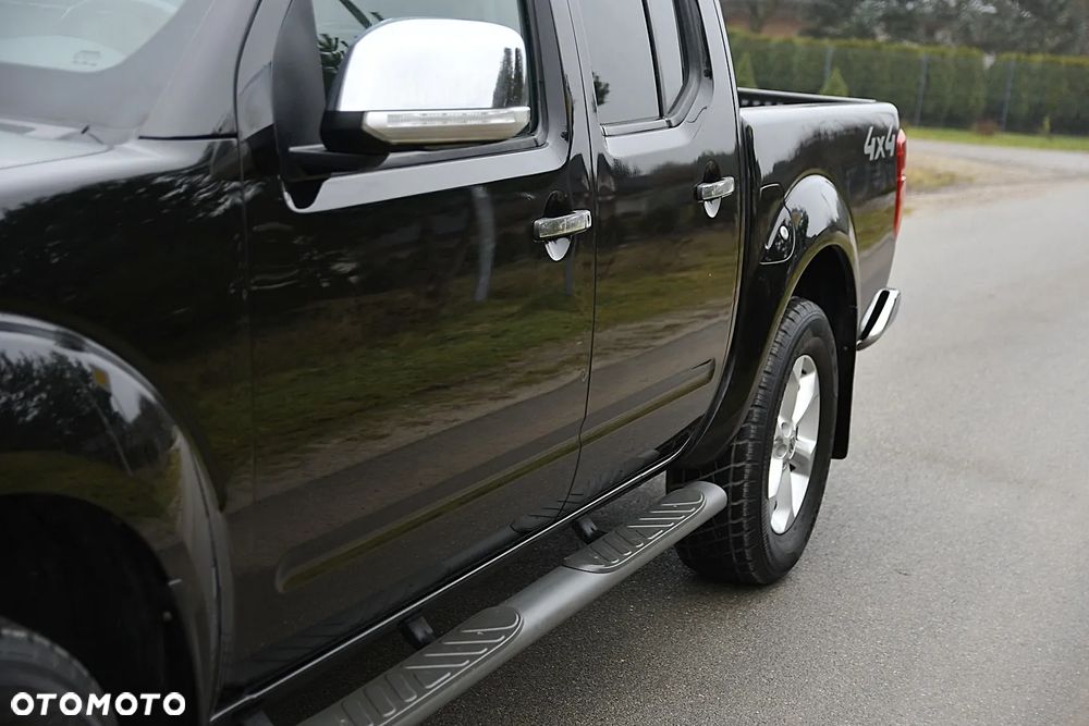 Nissan Navara 2.5 D Platinum - 12