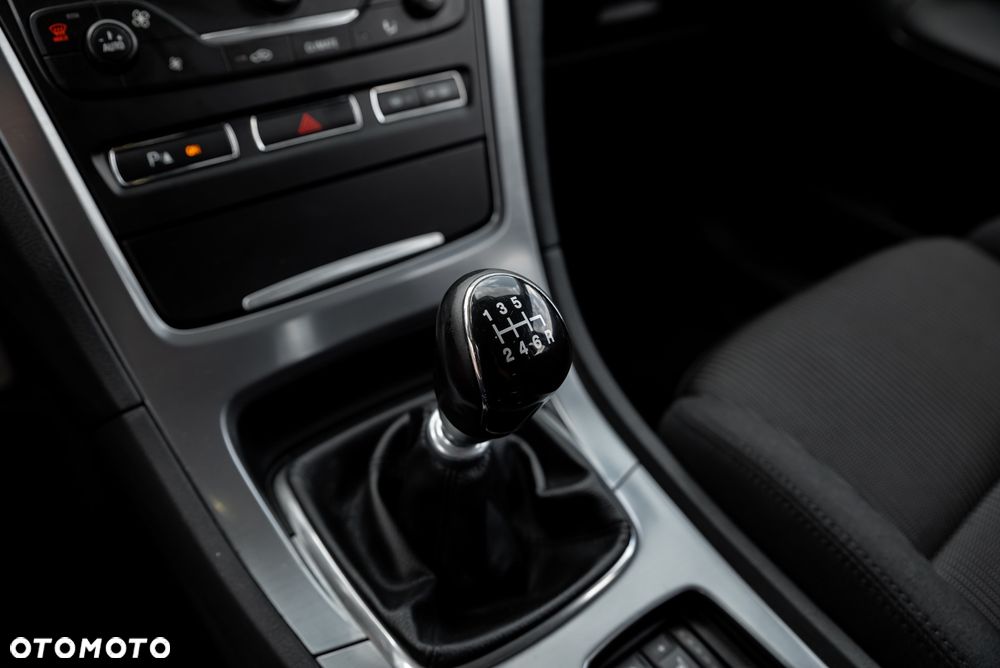 Ford Mondeo SW 2.2 TDCi Trend - 32