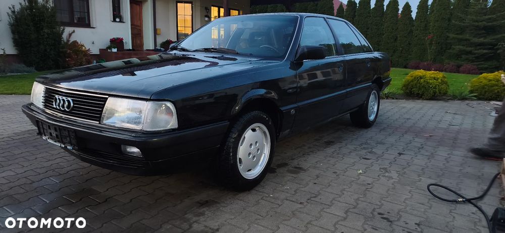 Audi 100 - 9