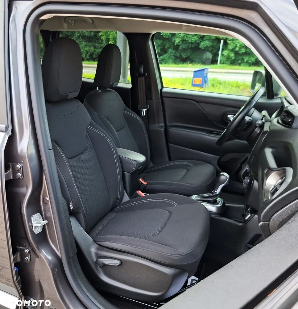 Jeep Renegade 1.3 T-GDI Automatik 80th Anniversary - 24