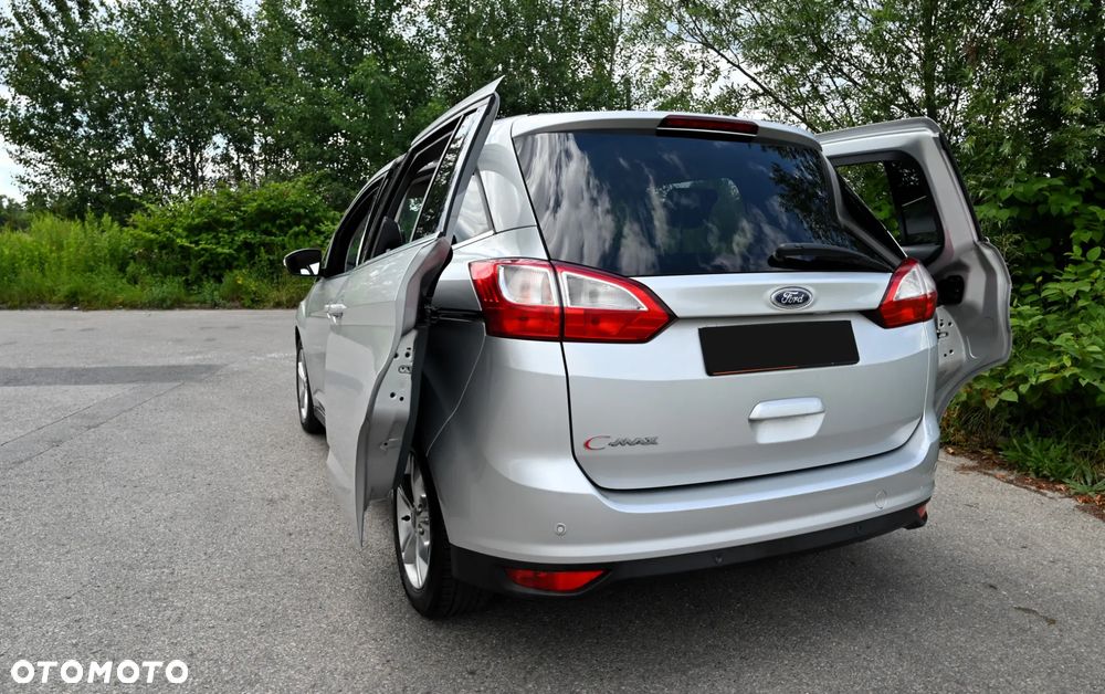 Ford Grand C-MAX - 5