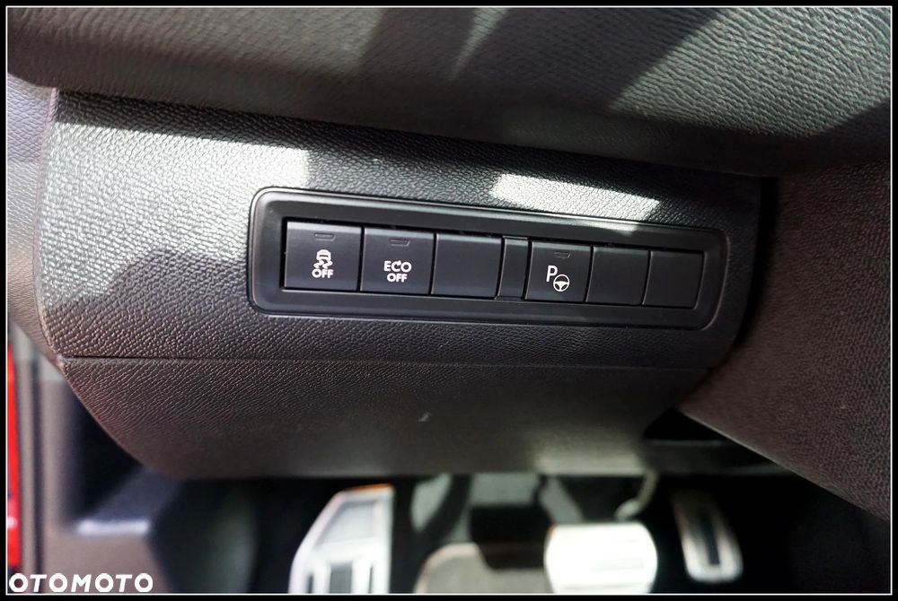 Peugeot 308 BlueHDi FAP 150 EAT6 Stop&Start GT-Line Edition - 19