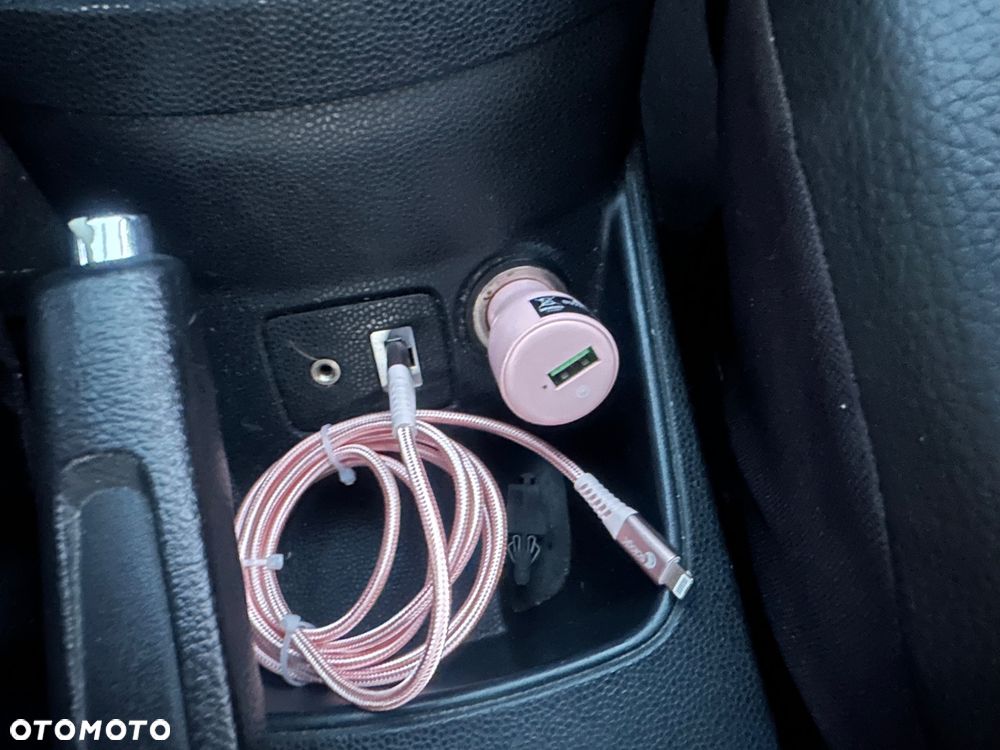 Ford Fiesta 1.6 Ti-VCT Ghia - 35